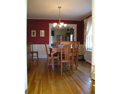27 Wyoming Road Newton, MA 02460 - Photo 4 of 15 Gallery Image 4