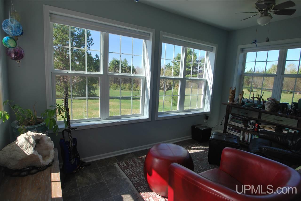 30304 Woodbush Road Calumet, MI 49913 - Photo 5 of 41