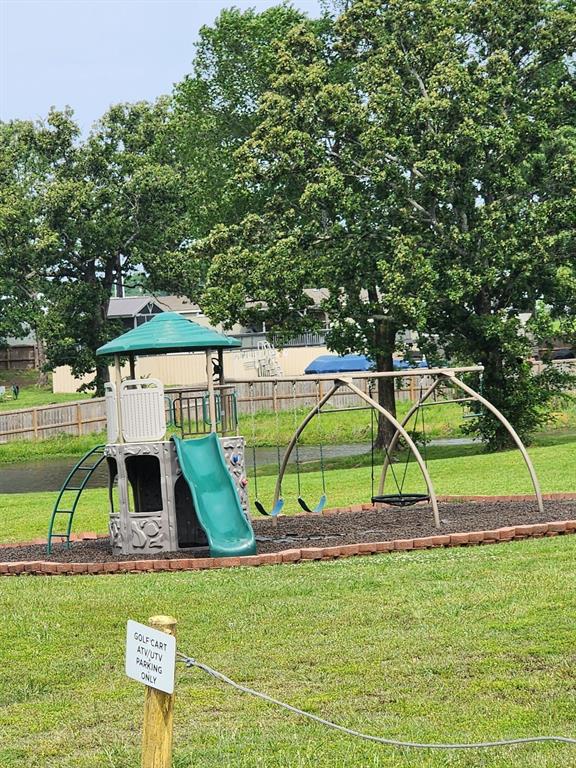 191 Sioux Quitman, TX 75783 - Photo 19 of 23 a view of a park with slide