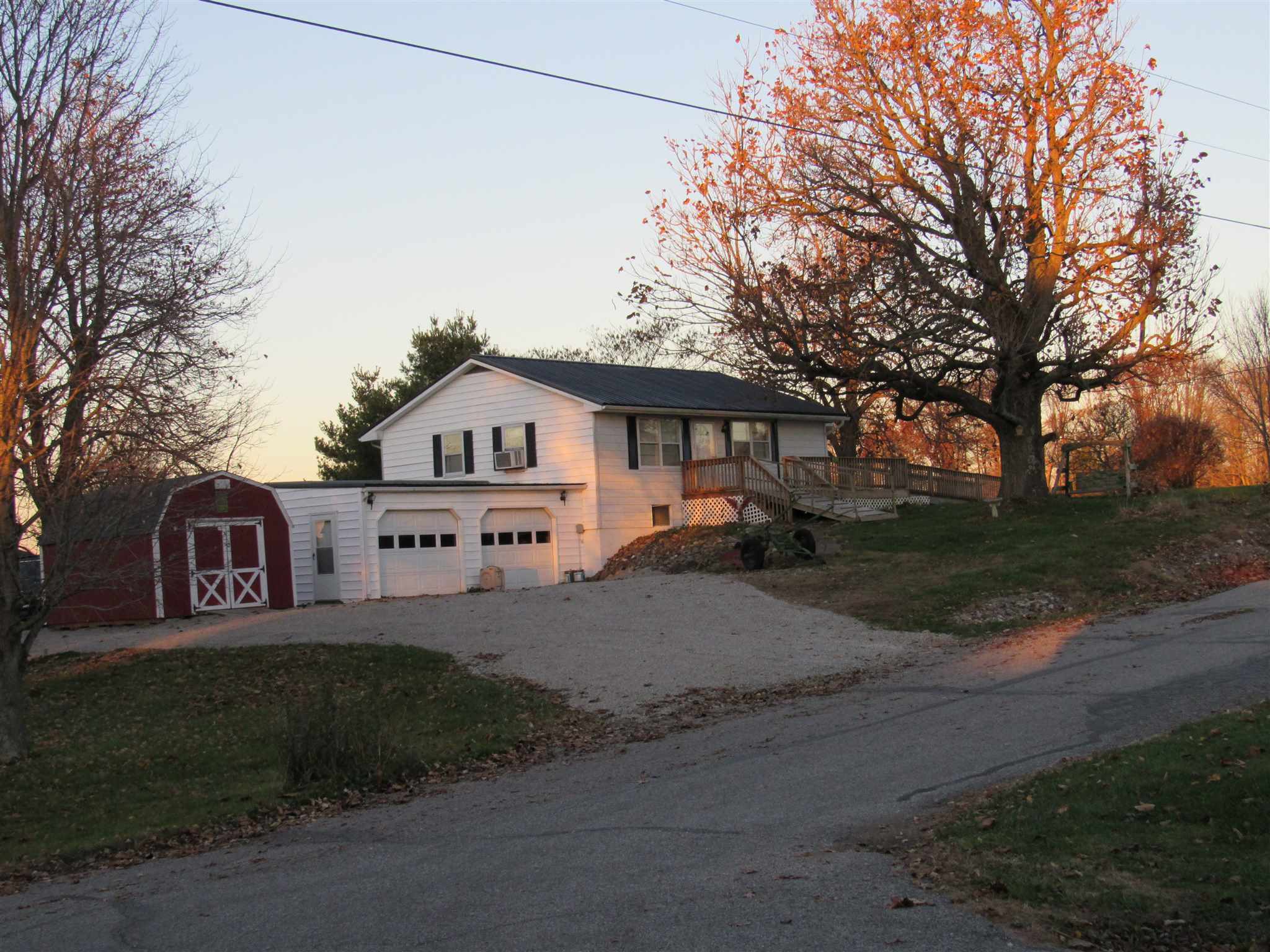 1366 East Rudder Road Salem, IN 47167 - Photo 3 of 19 Gallery Image 3