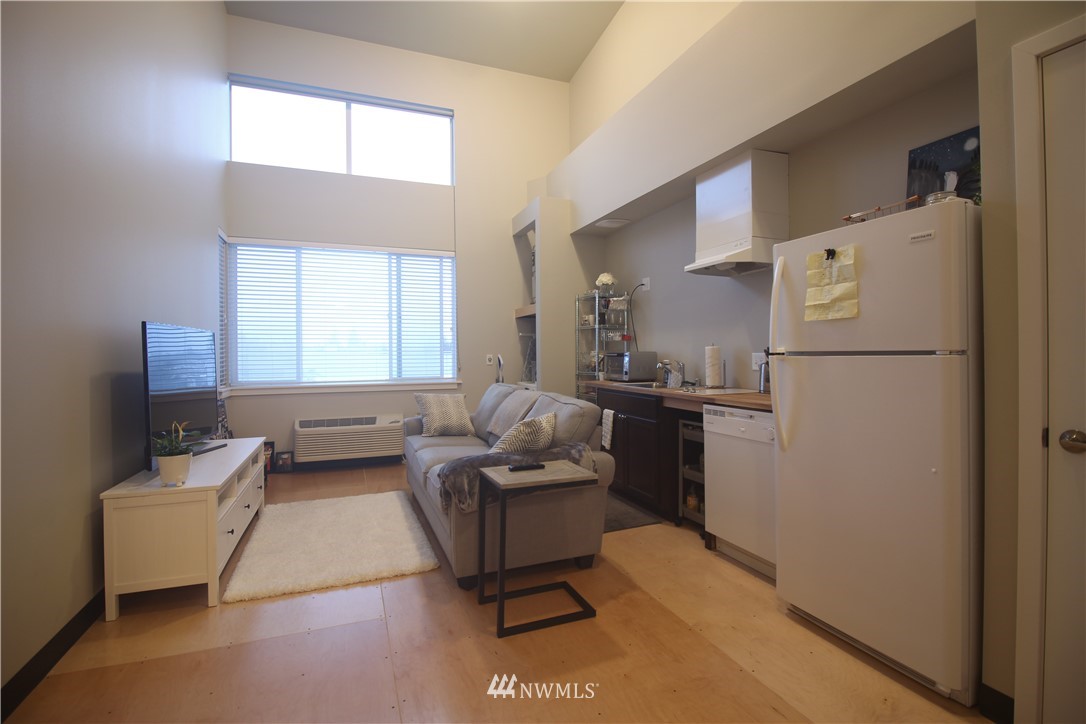 194 East Bakerview Road Bellingham, WA 98226 - Photo 17 of 21 Gallery Image 17