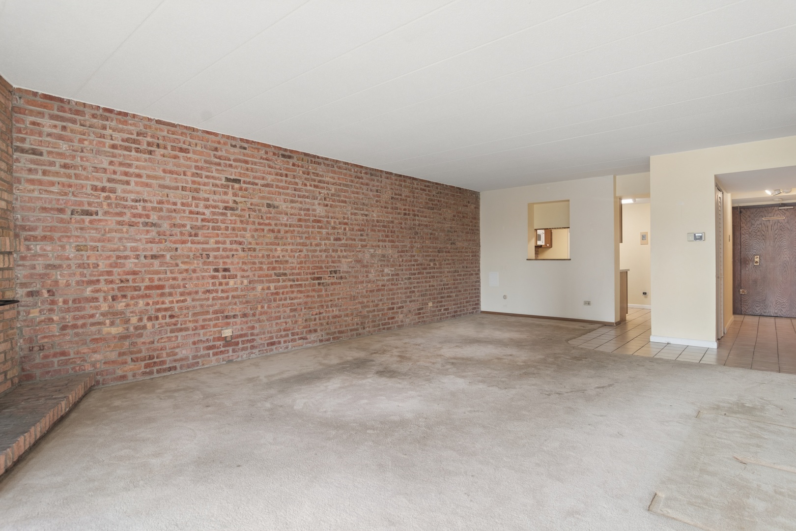 651 West Sheridan Road, Unit 6D Chicago, IL 60613 - Photo 6 of 19