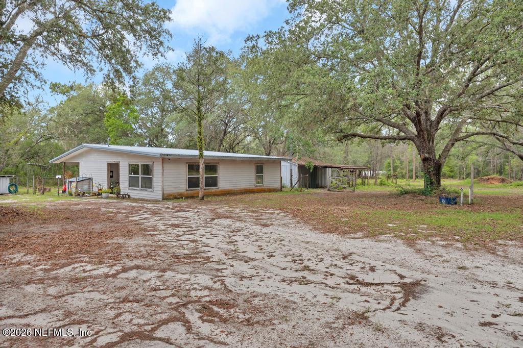 8237 Forest Hills Road Melrose, FL 32666 - Photo 3 of 37 8237 Forest Hills Rd-3