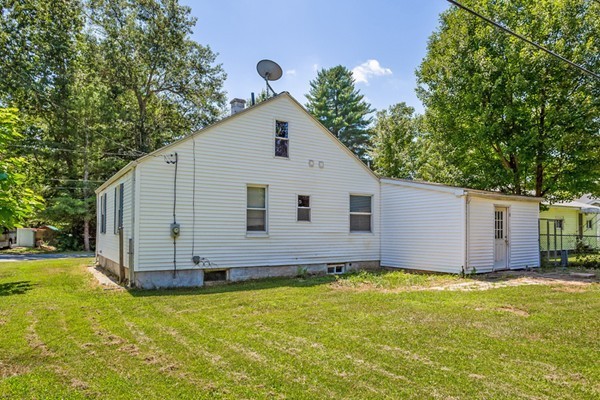 8 Camp Jahn Road Southampton, MA 01073 - Photo 26 of 30 Gallery Image 26