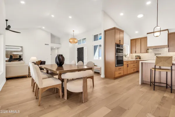 $1,200,000 | 940 East Secretariat Drive, Tempe, AZ 85284