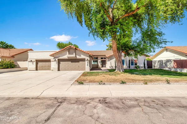$1,200,000 | 940 East Secretariat Drive, Tempe, AZ 85284