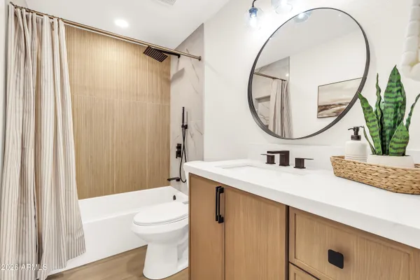 $1,200,000 | 940 East Secretariat Drive, Tempe, AZ 85284