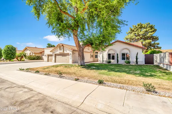 $1,200,000 | 940 East Secretariat Drive, Tempe, AZ 85284