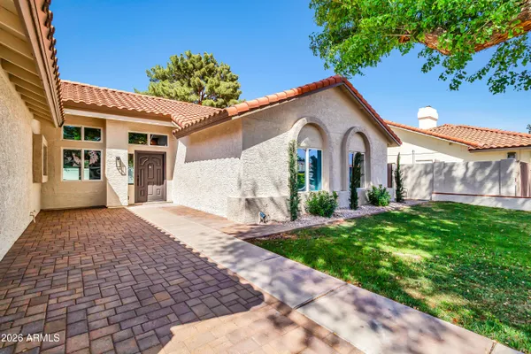 $1,200,000 | 940 East Secretariat Drive, Tempe, AZ 85284