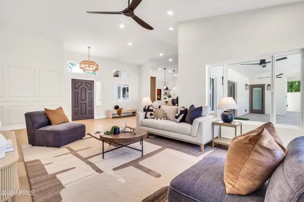 $1,200,000 | 940 East Secretariat Drive, Tempe, AZ 85284