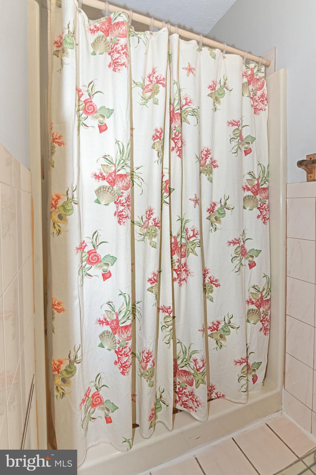 779 Rosewood Road Severn, MD 21144 - Photo 22 of 29 Upper Level- Master Bathroom