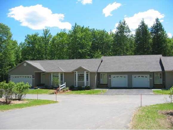 14 Maplevale Road, Unit 14 East Kingston, NH 03827 - Photo 1 of 1