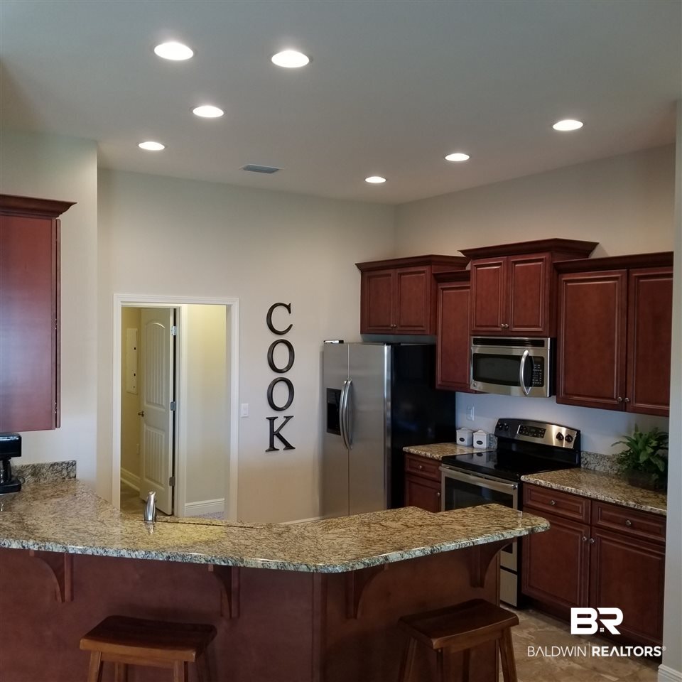 15242 Troon Drive Foley, AL 36535 - Photo 8 of 19 Subject home colors and finishes may vary.