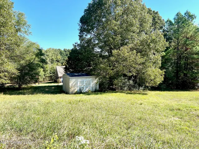 $370,000 | 2748 Savannah Drive, Byhalia, MS 38611