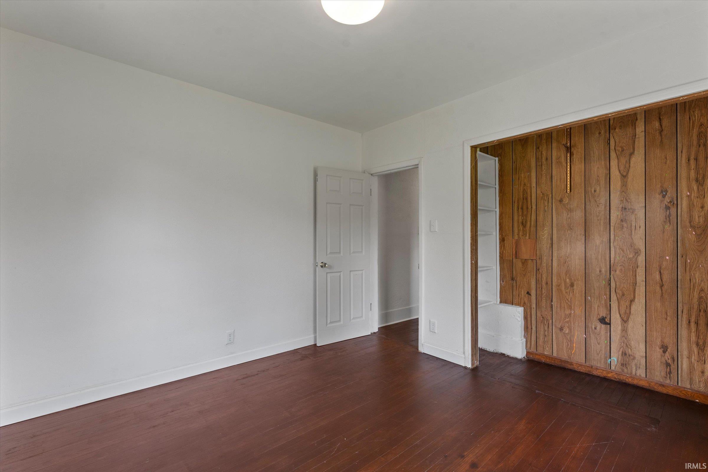 809 East Victoria Street South Bend, IN 46614 - Photo 21 of 45