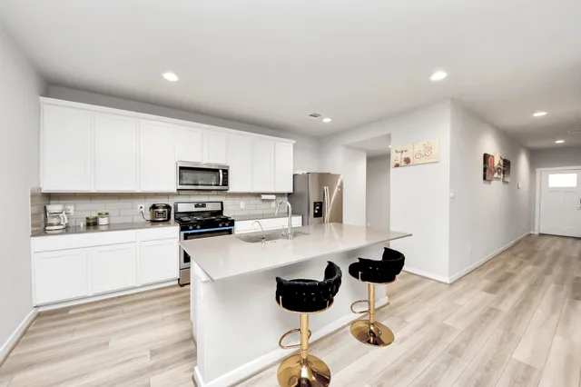 $2,300 | 18819 Allendale Forest Drive, Richmond, TX 77407