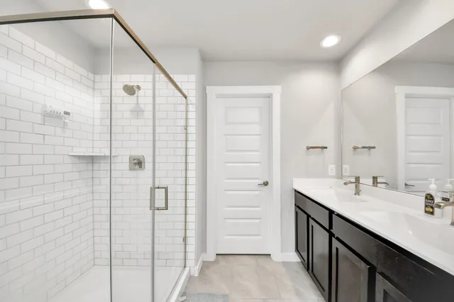 $2,300 | 18819 Allendale Forest Drive, Richmond, TX 77407