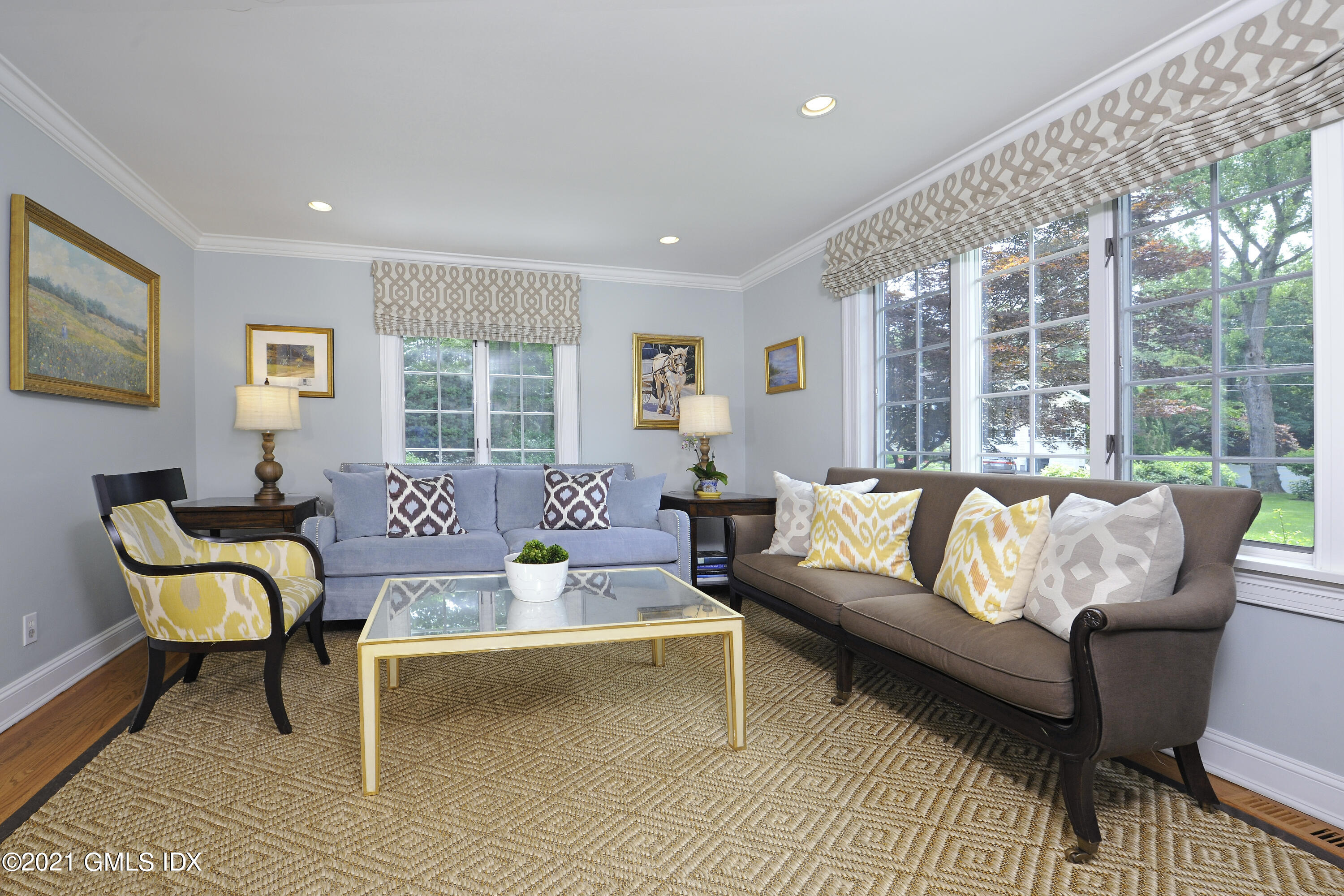 7 Verona Drive Riverside, CT 06878 - Photo 4 of 28 LvgRm1