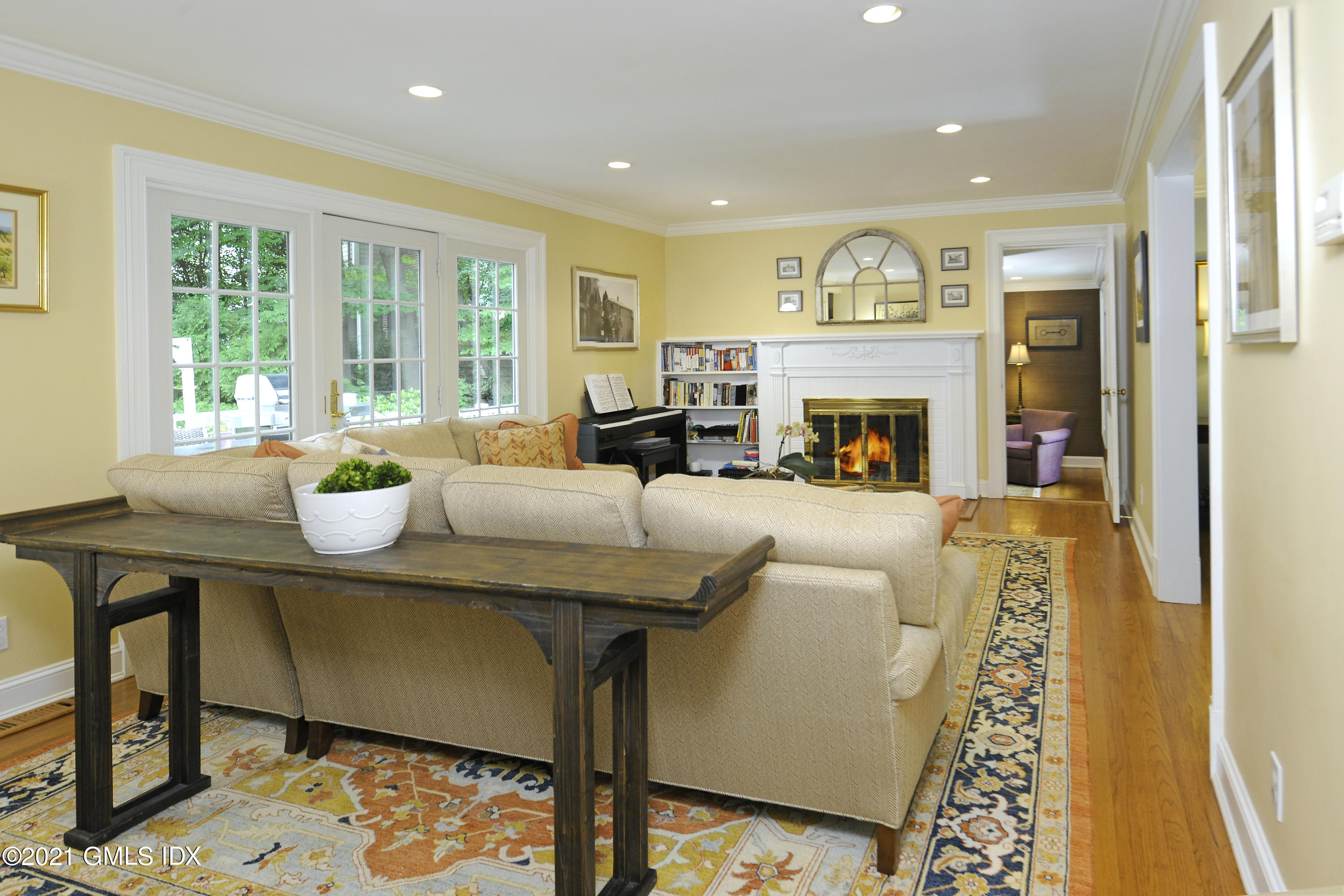 7 Verona Drive Riverside, CT 06878 - Photo 8 of 28 Fmly Rm 2