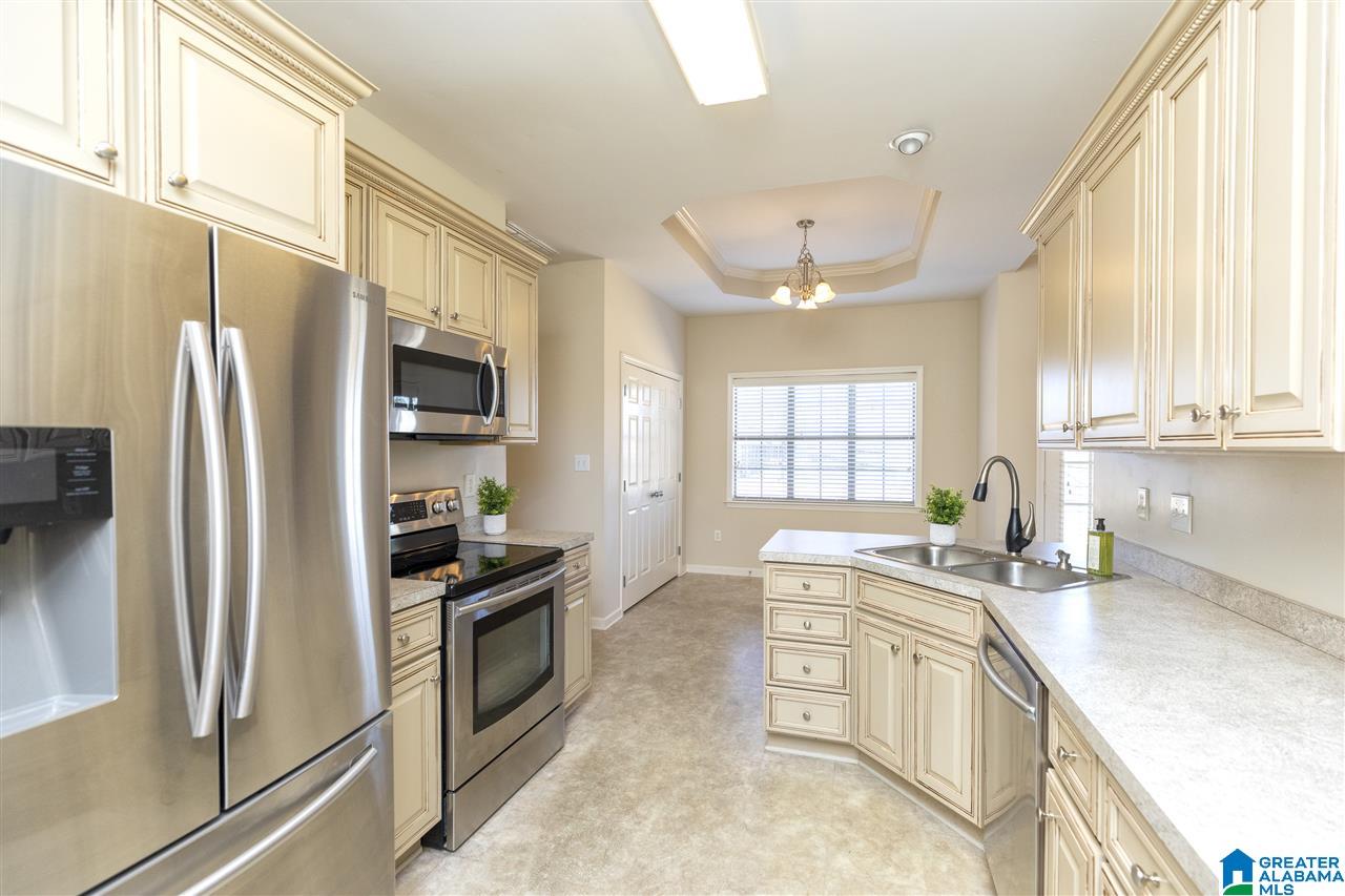 671 Wynlake Cove Alabaster, AL 35007 - Photo 20 of 42