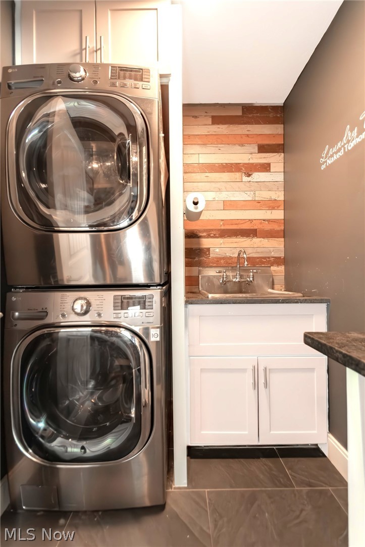 18919 Ravenna Road Chagrin Falls, OH 44023 - Photo 28 of 48 1st floor Laundry Room