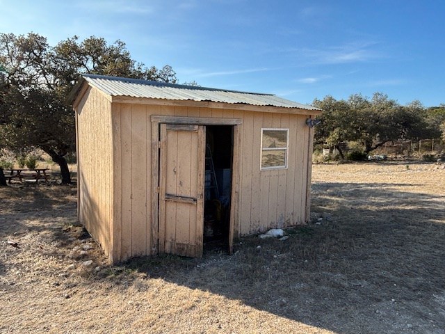 11943 Cr 310 Rocksprings Tx 78880 Rocksprings, TX 78880 - Photo 28 of 61 a view of a house with a yard