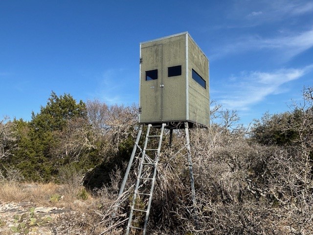 11943 Cr 310 Rocksprings Tx 78880 Rocksprings, TX 78880 - Photo 35 of 61 a front view of a house with a yard