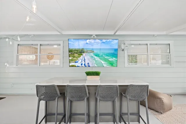 $10,000 | 2641 Martin Street, Sarasota, FL 34237