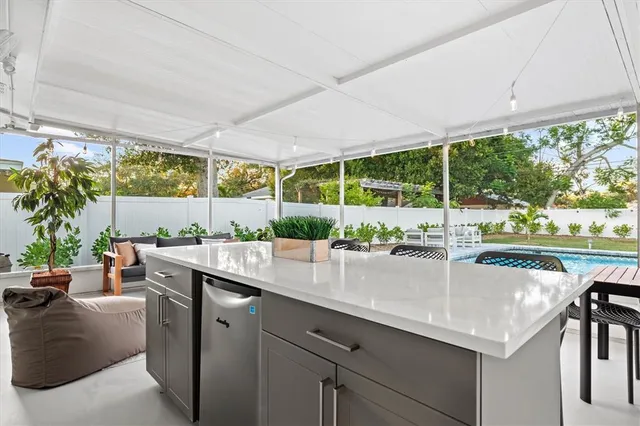 $10,000 | 2641 Martin Street, Sarasota, FL 34237