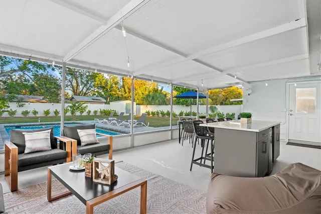 $10,000 | 2641 Martin Street, Sarasota, FL 34237