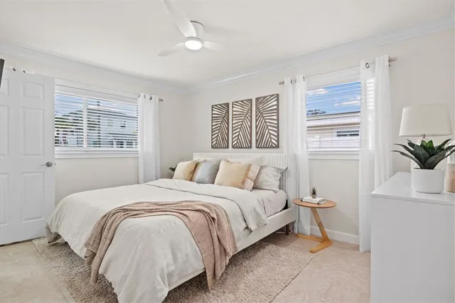 $10,000 | 2641 Martin Street, Sarasota, FL 34237