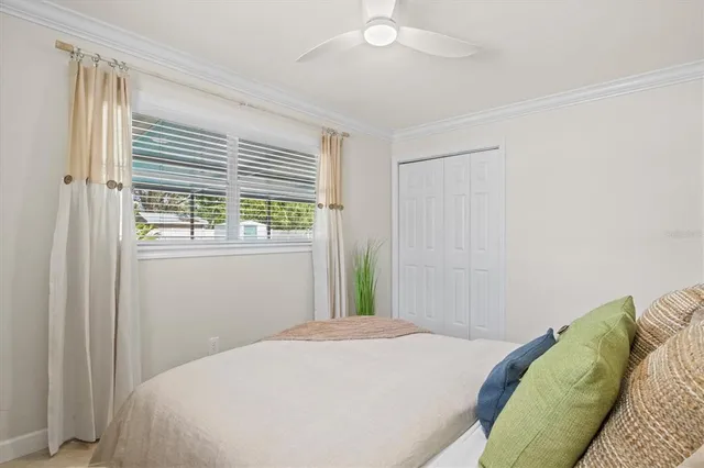 $10,000 | 2641 Martin Street, Sarasota, FL 34237