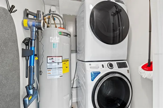 $10,000 | 2641 Martin Street, Sarasota, FL 34237