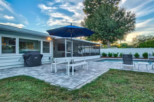 $10,000 | 2641 Martin Street, Sarasota, FL 34237