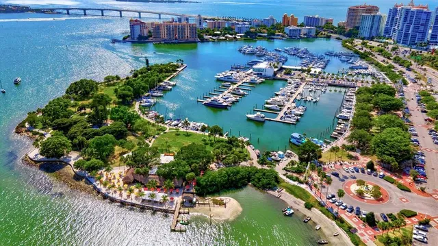 $10,000 | 2641 Martin Street, Sarasota, FL 34237