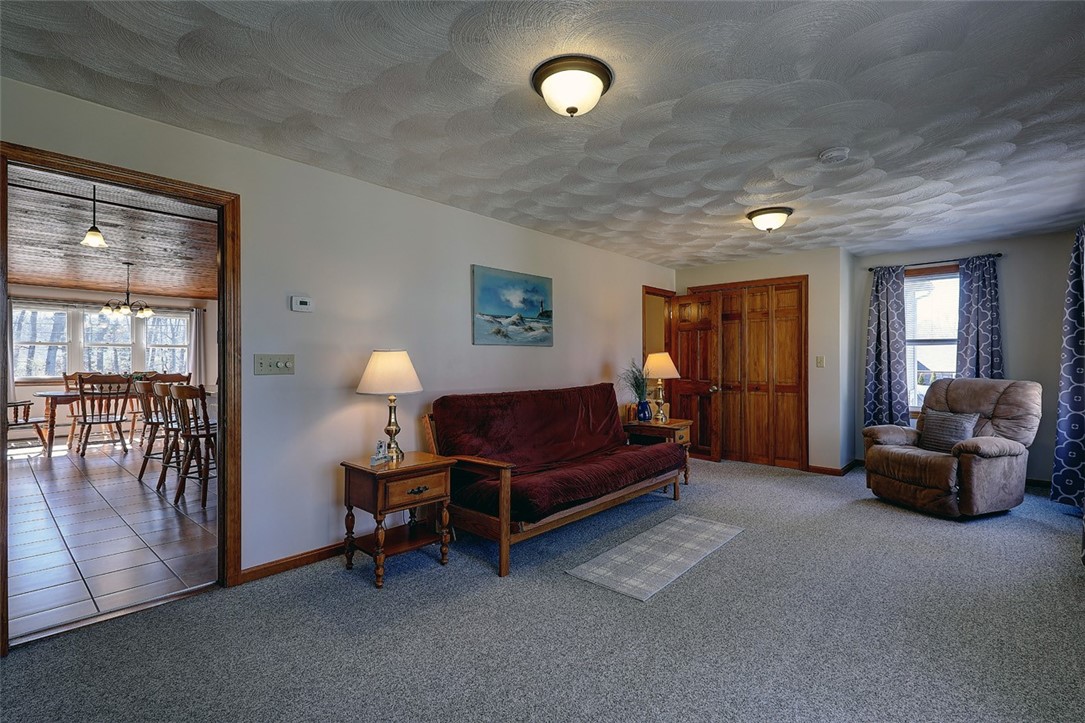 19 Beaver Road Barrington, RI 02806 - Photo 13 of 31 Gallery Image 13