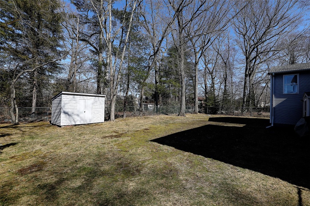 19 Beaver Road Barrington, RI 02806 - Photo 28 of 31 Gallery Image 28