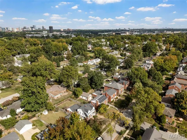 $525,000 | 9401 Pine Avenue, St. Louis, MO 63144