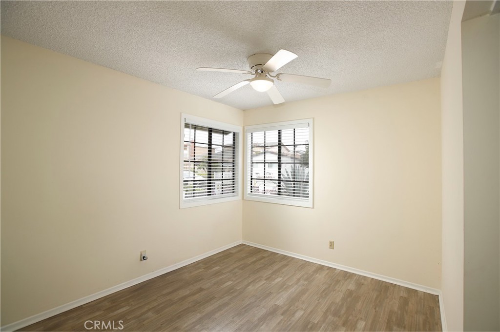 4841 Island View Street Oxnard, CA 93035 - Photo 5 of 23
