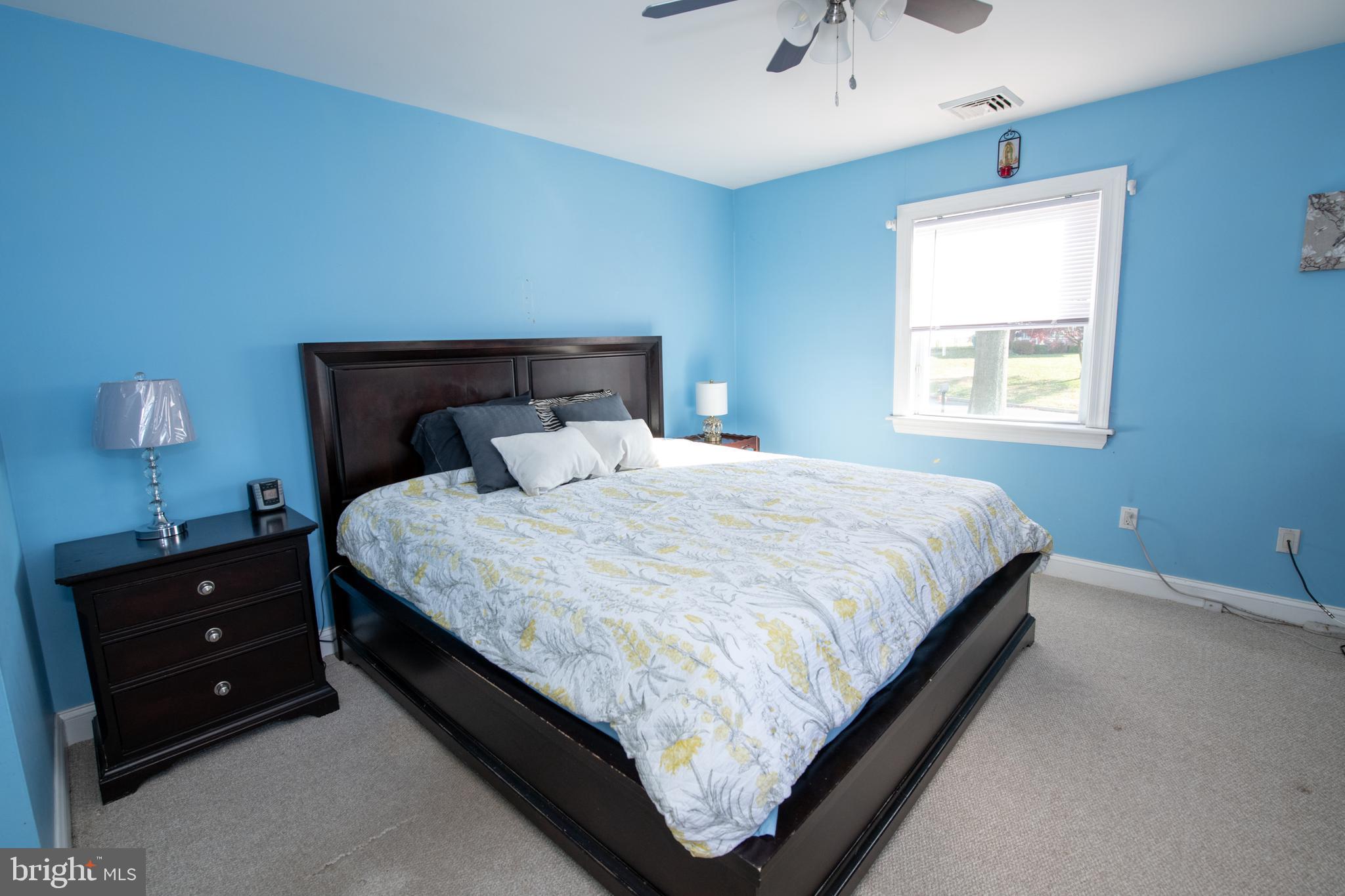 686 Middle Road Warminster, PA 18974 - Photo 20 of 35 Bedroom