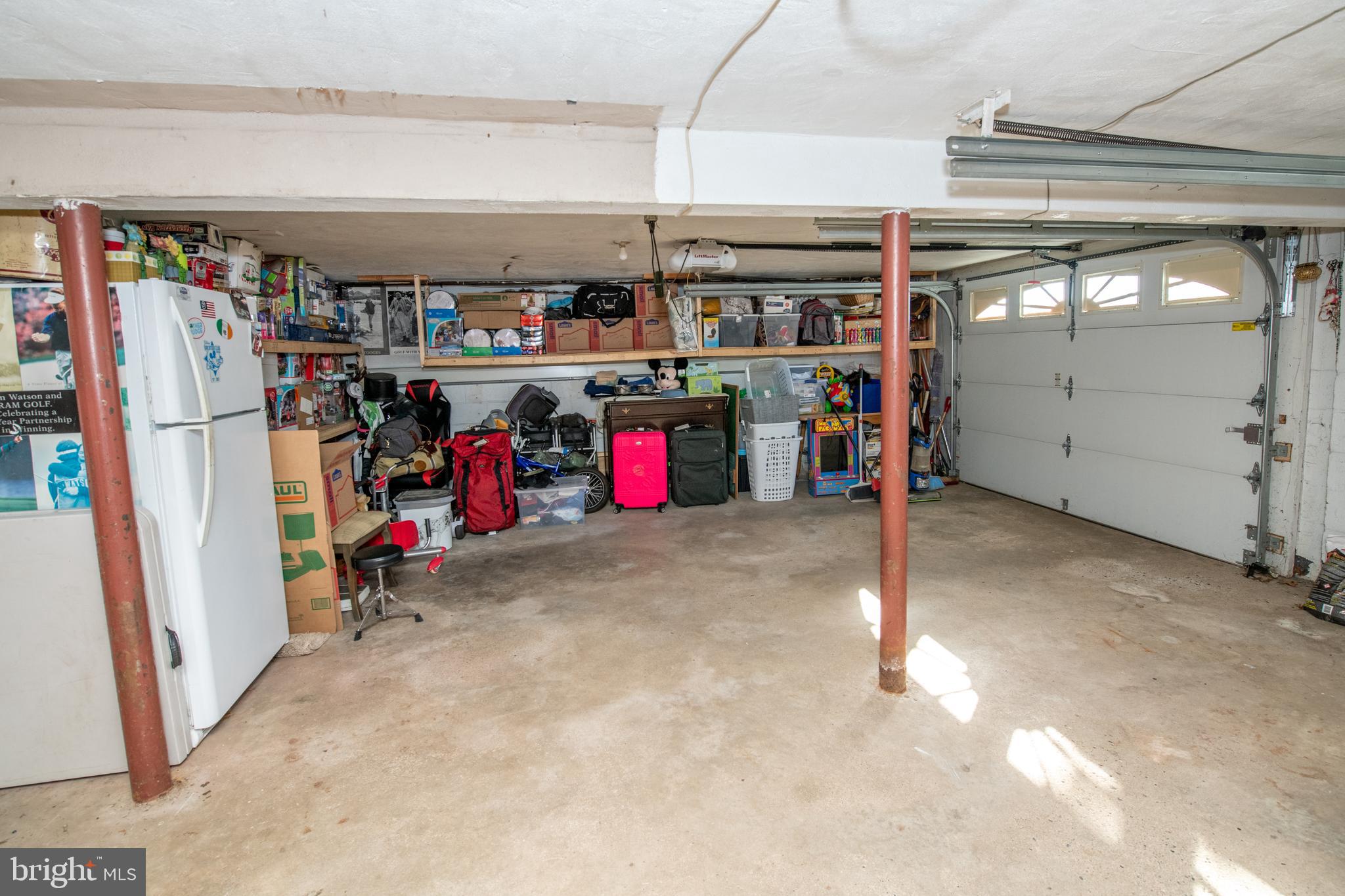 686 Middle Road Warminster, PA 18974 - Photo 30 of 35 2 Car Garage