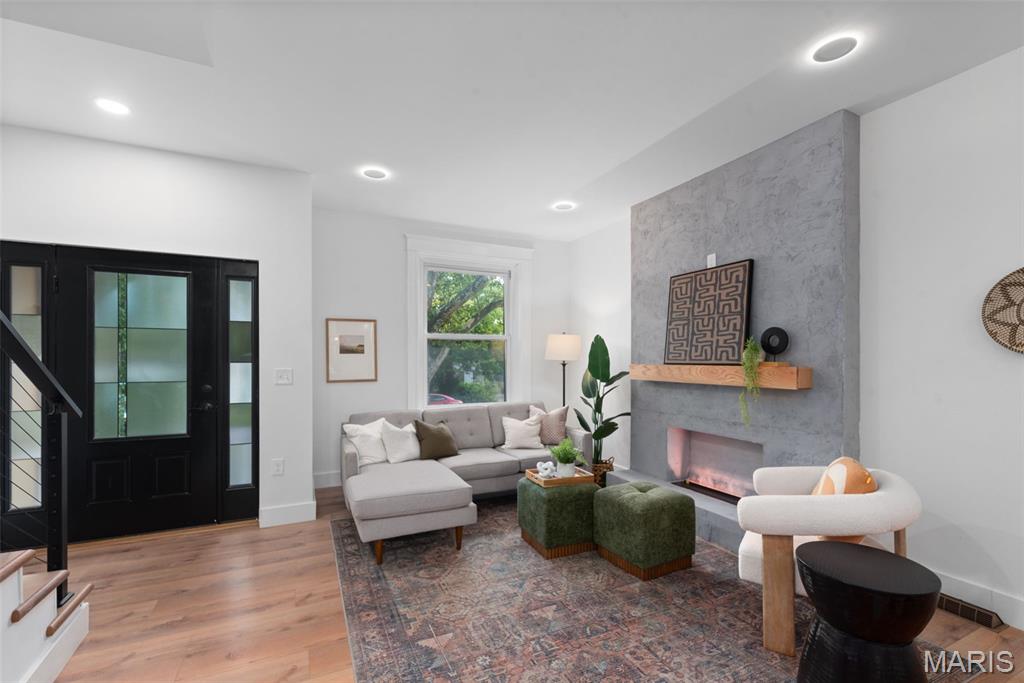 4675 Tennessee Avenue St. Louis, MO 63111 - Photo 6 of 48