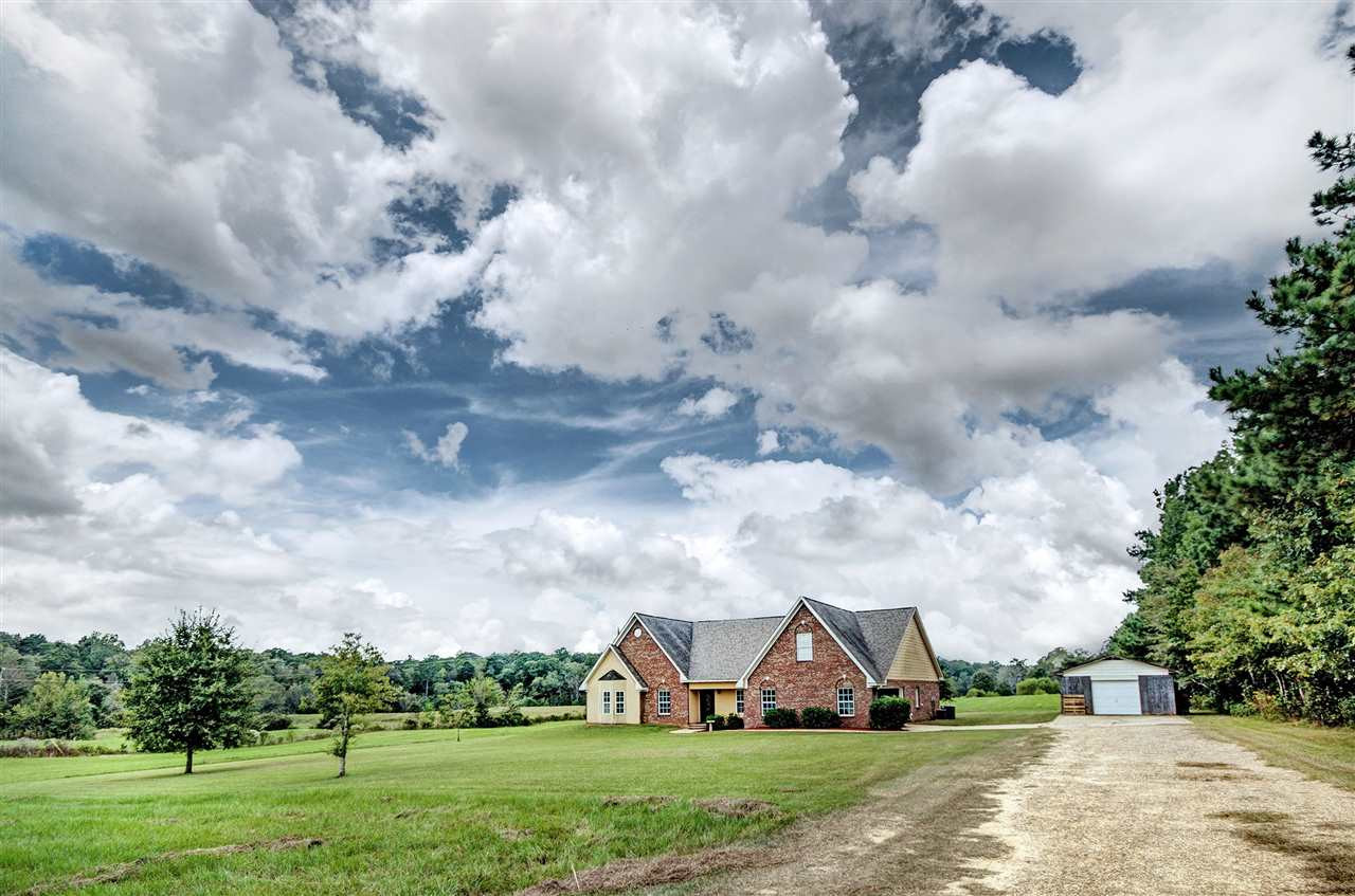 2020 White Road Florence, MS 39073 - Photo 2 of 37 Photo 2