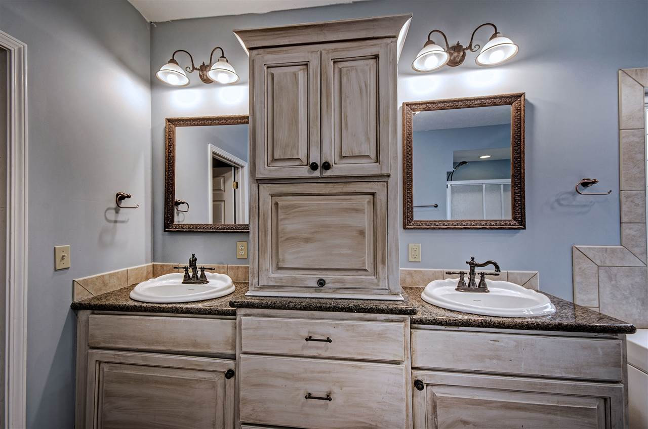 2020 White Road Florence, MS 39073 - Photo 24 of 37 Photo 35