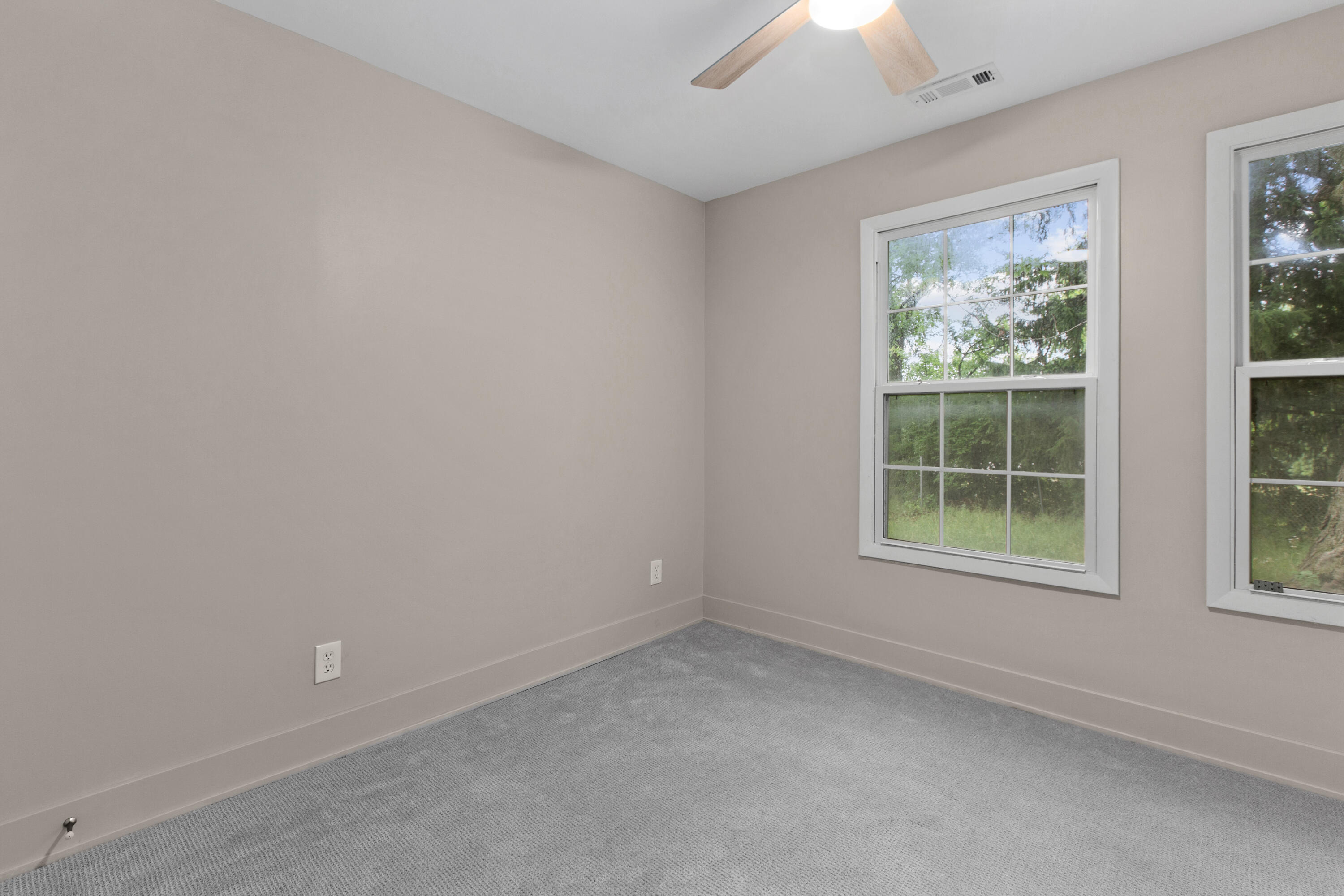 2551 St Road Valparaiso, IN 46385 - Photo 14 of 16 3000x2000