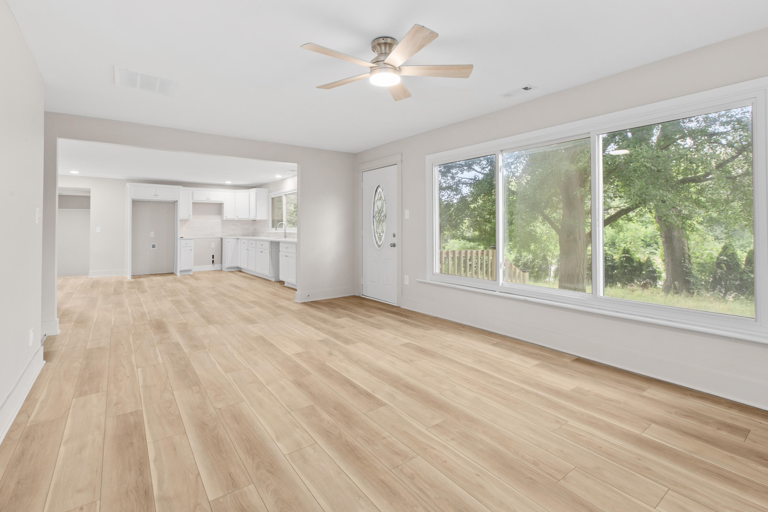 2551 St Road Valparaiso, IN 46385 - Photo 8 of 16 3000x2000