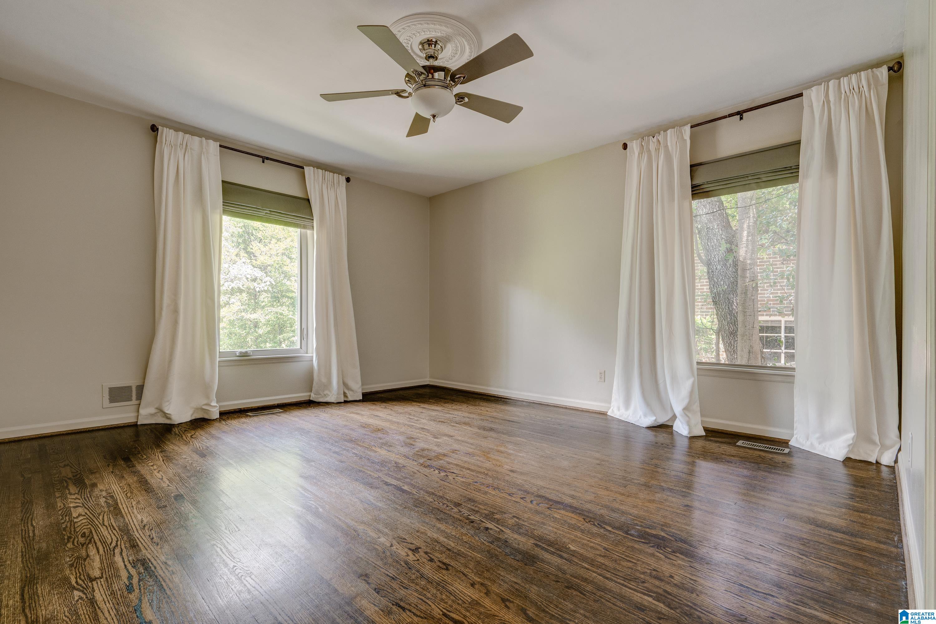 609 Rumson Road Birmingham, AL 35209 - Photo 14 of 33