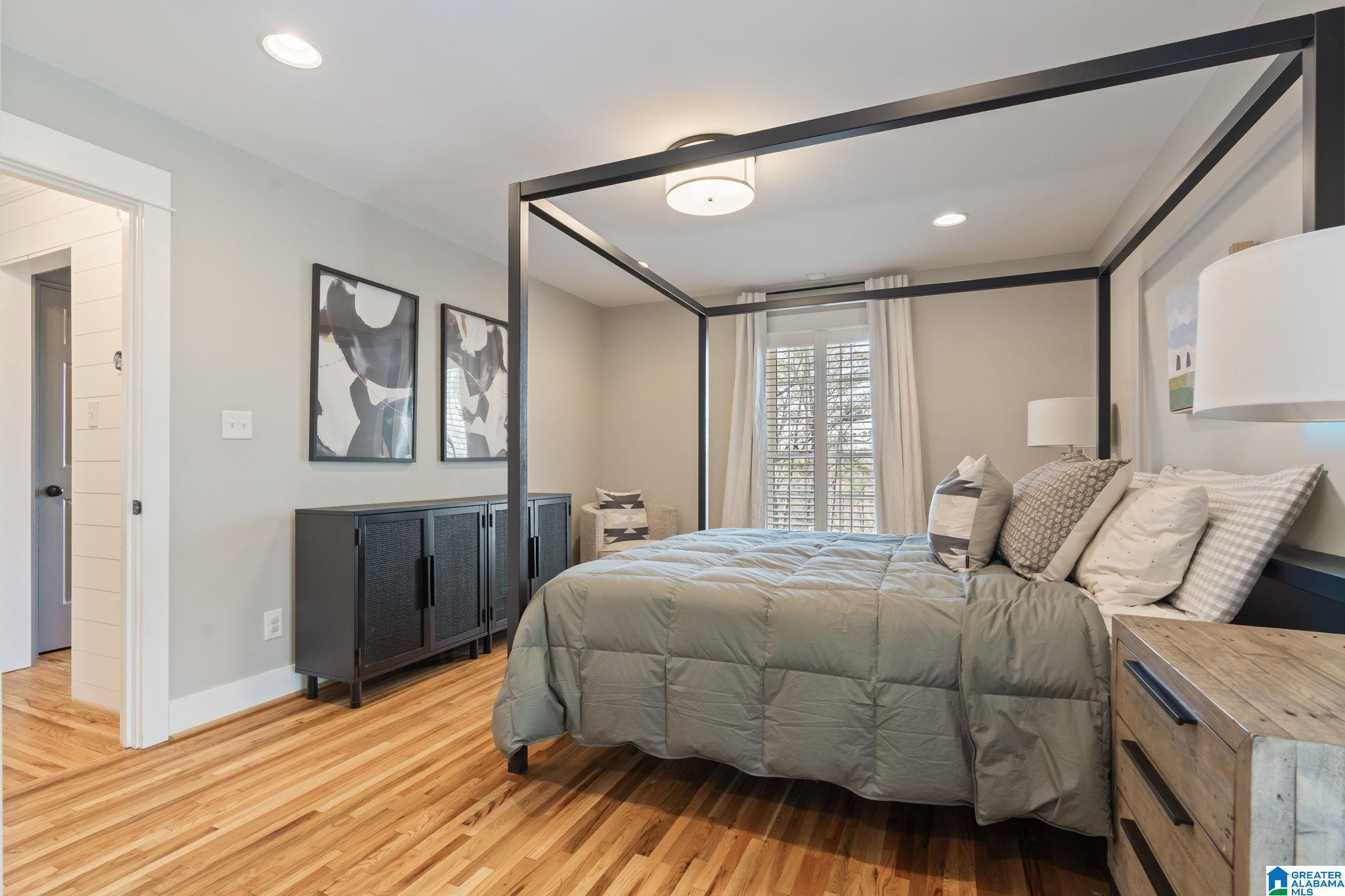 1439 Ridge Road Birmingham, AL 35209 - Photo 19 of 51