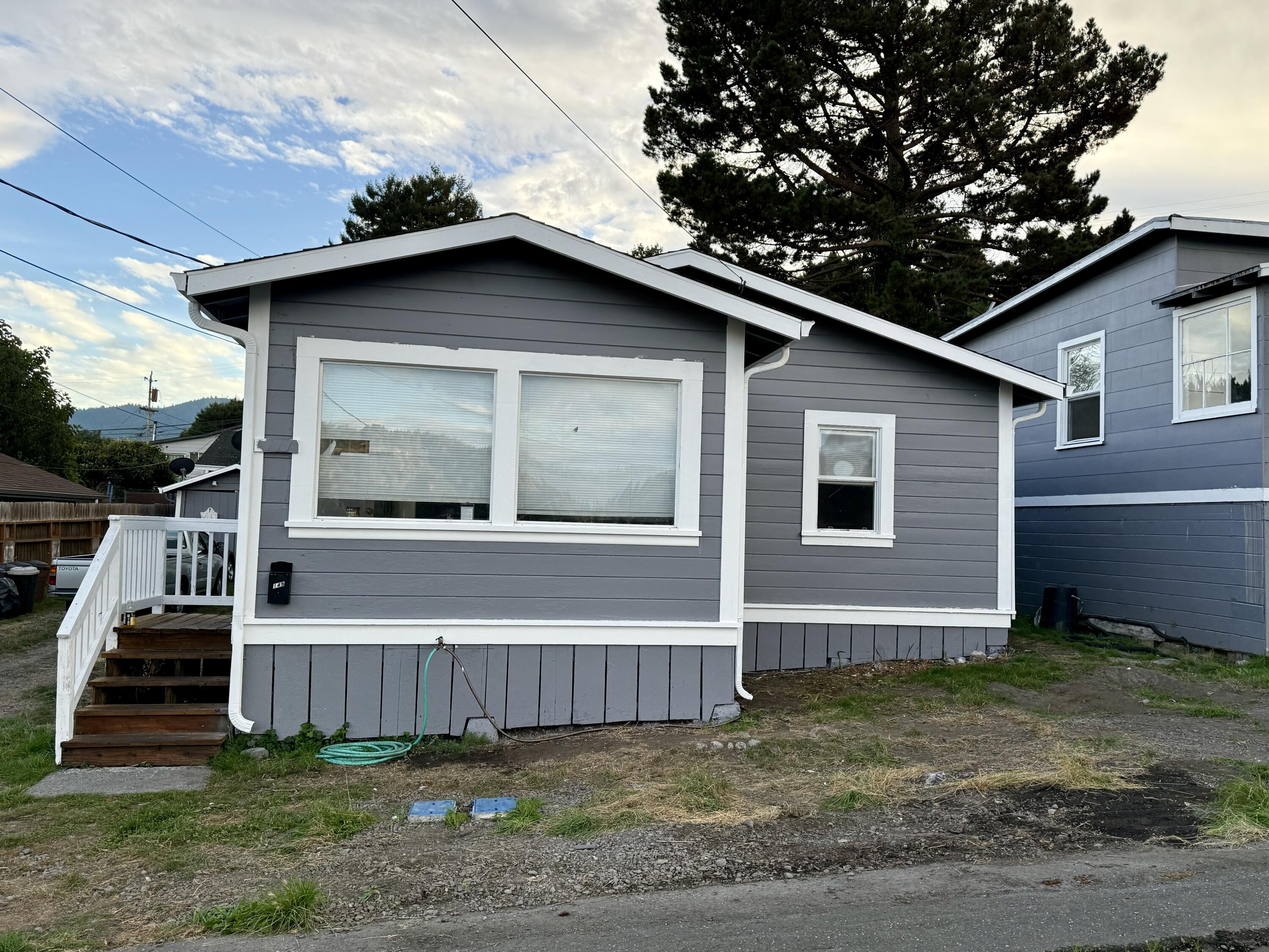 149 Ash Street Rio Dell, CA 95562 - Photo 2 of 9