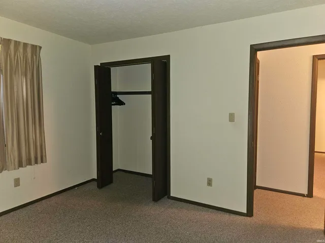 $261,000 | 29591 County Road 22, Elkhart, IN 46517